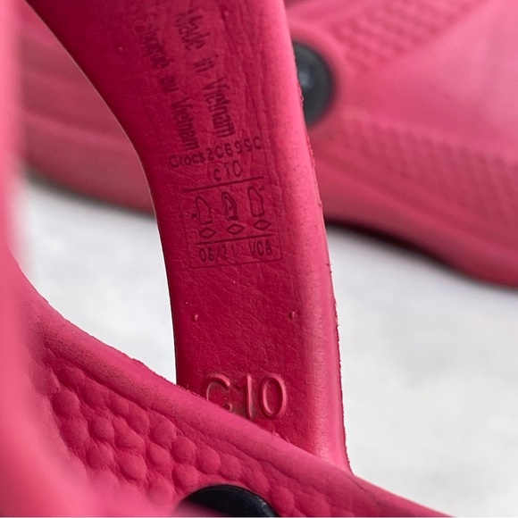 Iconic CROCS Comfort Clogs Red Ventilation Heel Strap water shoes Kids Size C10 - Picture 7 of 8